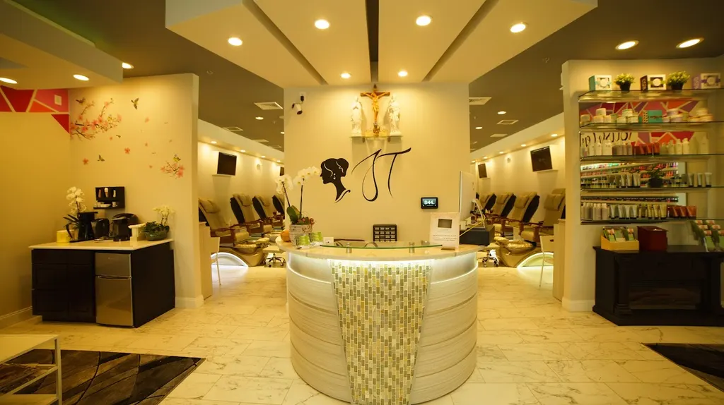 JT Nail Spa Cumberland — Nail salon in Cumberland